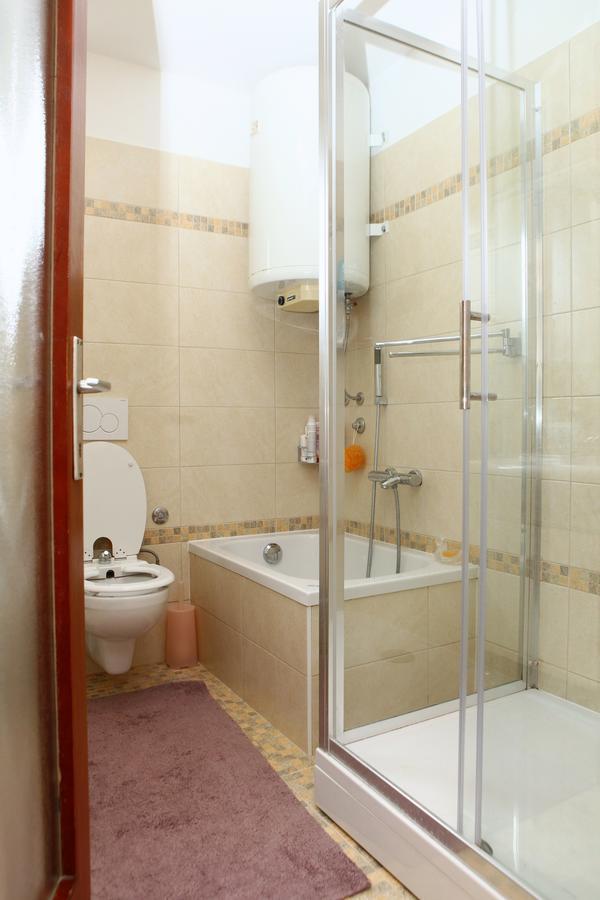 בפורטורוז Seaview Guesthouse Vilma Vt מראה חיצוני תמונה